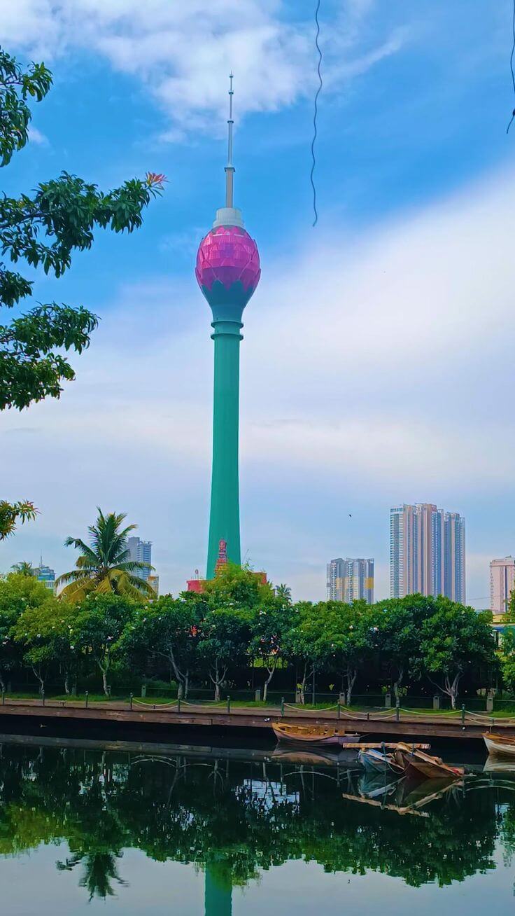 Famous tourist place in Sri lanka colombo